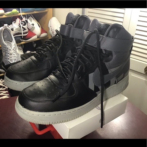 NIKE AIR FORCE 1 HIGH 07 LV8 BLACK-DARK GREY-WOLF GREY SZ 11 [AV8364-001] - Picture 7 of 15